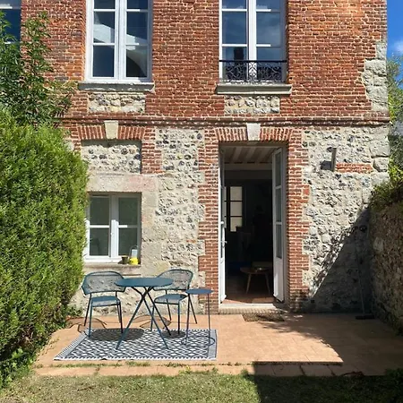 Appartement Loft/jardin Et Parking : Le Petit Clos Bourdet *